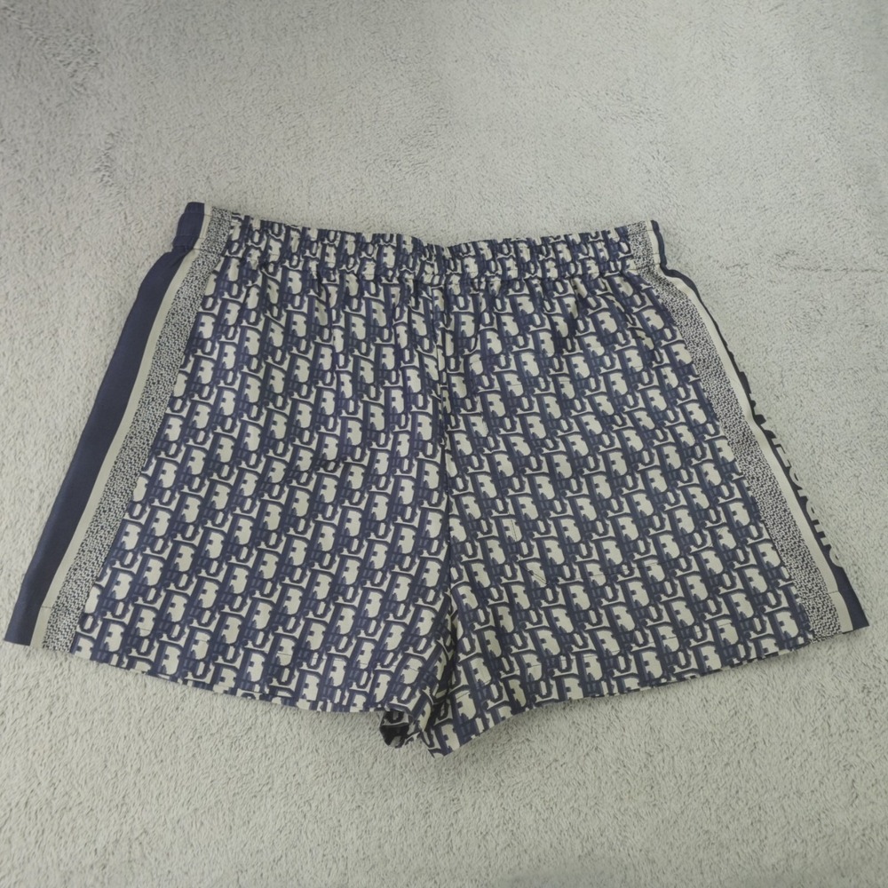 Christian Dior Shorts Chez Moi‎ - Picture 3 of 15